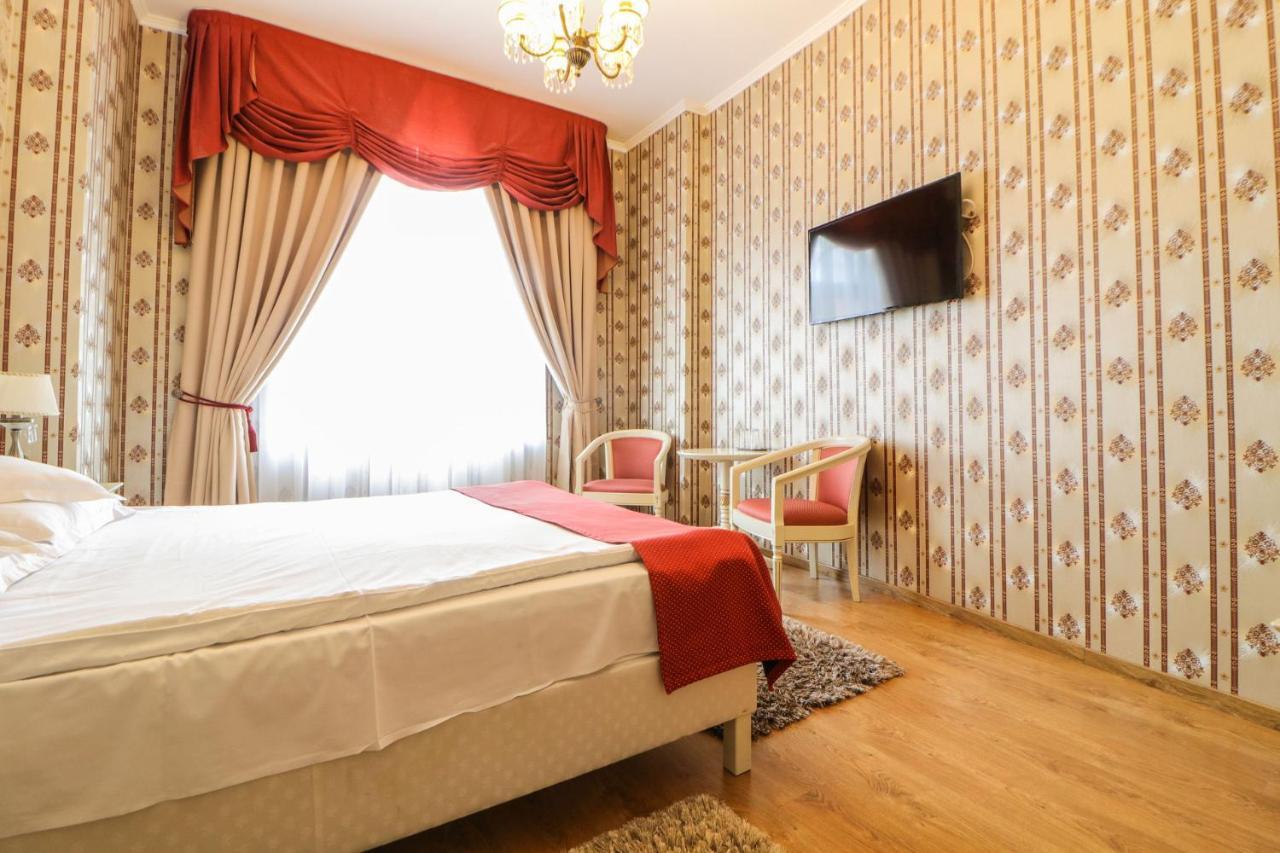 Astoria Grand Hotel Орадя Экстерьер фото
