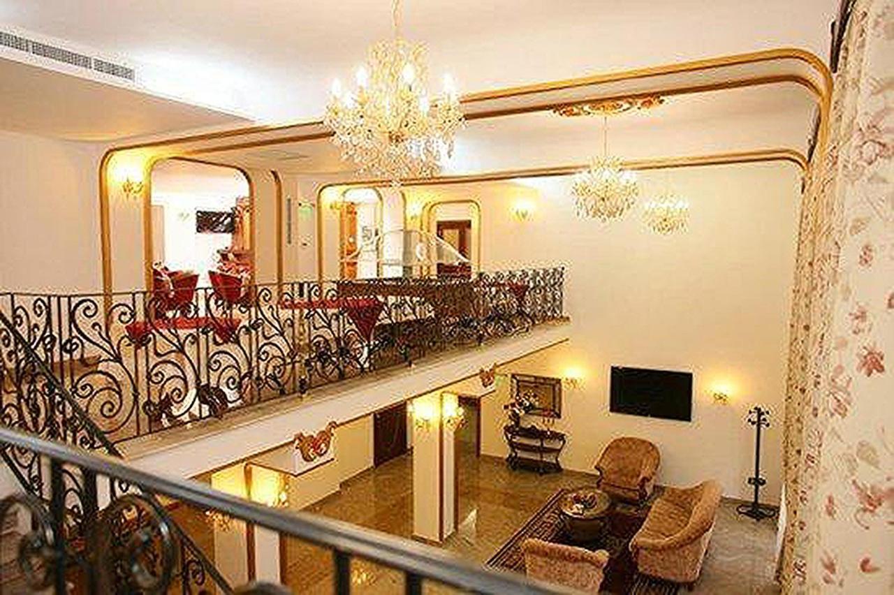 Astoria Grand Hotel Орадя Экстерьер фото